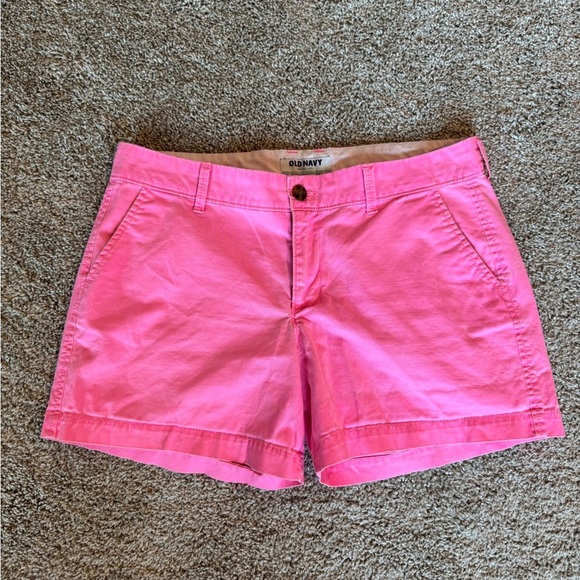 Old Navy Pink Shorts Casual Style pink twill 4.5 in inseam - Picture 2 of 8